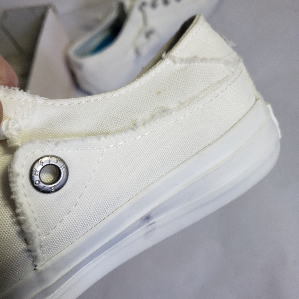 Blowfish White Canvas Sneakers Size 7 - Picture 7 of 16